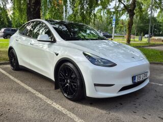 Tesla Model Y Long Range  Dual Motor  AWD  378kW 153kW