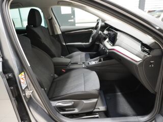 Skoda Octavia ELEGANCE COMBI 1.5 TSI 110кВ