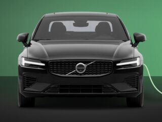 Volvo S60 T8 Ultimate Dark   Pro 2.0 335kW