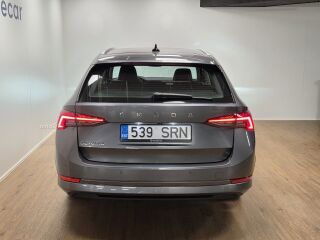 Skoda Octavia Combi Ambition 2.0 85кВ