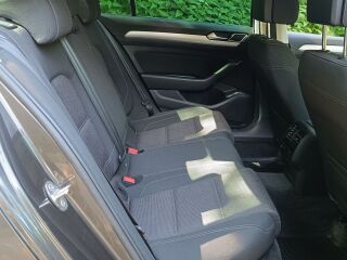 Volkswagen Passat 1.4 110кВ