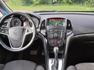 Opel Astra 2.0 121kW