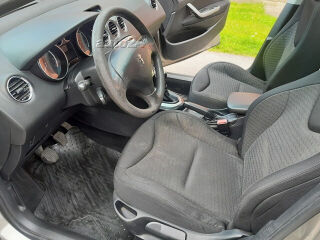 Peugeot 308 1.6 88кВ