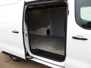 Toyota ProAce LONGa/c 2.0 TDI 90kW