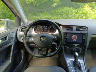 Volkswagen Golf 1.5 96kW
