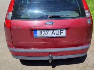 Ford Focus Ghia 1.6 TI- VCT 85kW