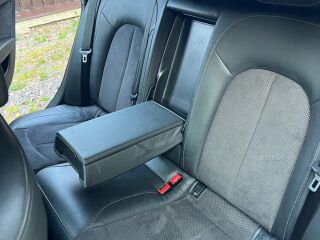 Audi A6 Facelift RS6 3.0 230кВ