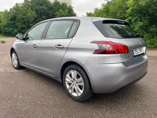 Peugeot 308 Allure 1.5 96kW