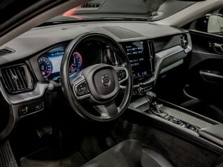 Volvo XC60 D4 Momentum 2.0 140kW