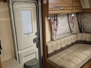 Swift Fairway 584