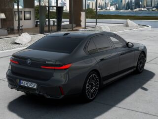 BMW 750 e xDrive PHEV 3.0 360kW