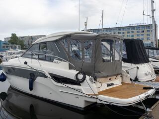 Bavaria S33HT 2 X D3 220 2 X D3 220