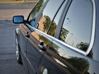 BMW 330 3.0 135kW