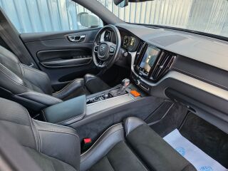 Volvo XC60 AWD R-Design FuIl Options Osmium Grey 2.0 140kW
