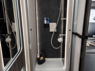 Mobilvetta KEA KOMPAKT 55 - TRUMA DIESEL - LiFePo4 - SOLAR 2.2 R4 MULTIJET 3  EURO 6E 103kW