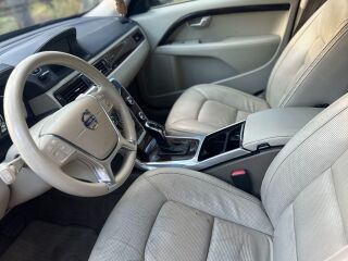 Volvo XC70 2.4 D5 158kW