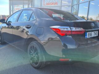 Toyota Corolla 1.6 97кВ