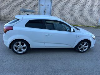 Kia Ceed 1.6 R4 93kW