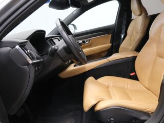 Volvo V90 Cross Country 2.0 D5 177kW