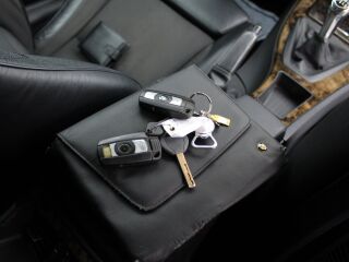 BMW 325 3.0 190kW