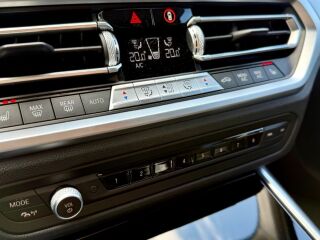 BMW 320 xDrive Touring Sport Line 2.0 140kW