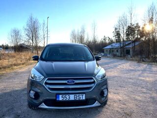 Ford Kuga 2.0 110kW