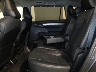 Toyota Highlander Executive AWD 2.5 140kW
