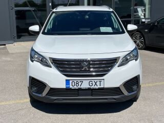 Peugeot 5008 1.5 96kW