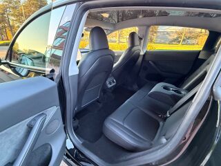 Tesla Model Y Long Range AWD Dual Motor 378kW