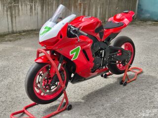 Honda CBR 1000 RR Fireblade R4 141кВ