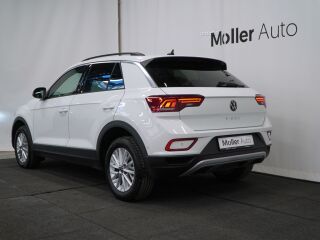 Volkswagen T-Roc Life 1.5 110кВ