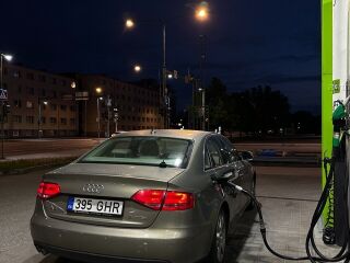 Audi A4 2.0 105kW