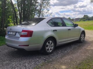 Skoda Octavia 1.2 77kW