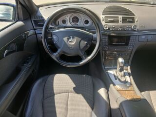 Mercedes-Benz E 270 2.7 130kW