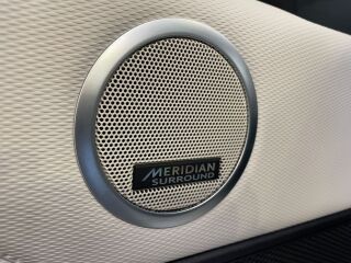 Land Rover Discovery R-Dynamic 3.0 MHEV 221kW