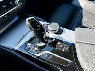BMW 530 e xDrive Touring Steptronic 2.0 215кВ