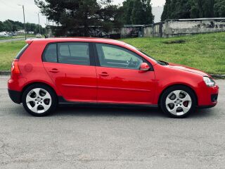 Volkswagen Golf GTI 2.0 R4 147kW