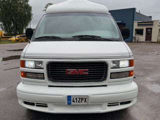 GMC Savana American road ultra 5.7 190kW