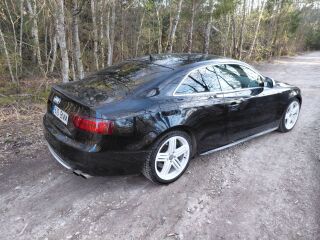 Audi S5 4.2 260kW