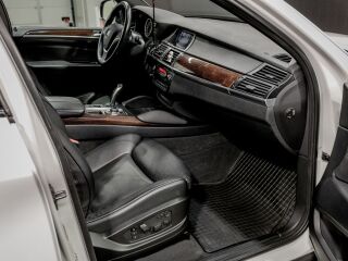 BMW X6 40d X-drive M-sportpakett Shadowline 3.0 225kW
