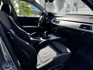 BMW 330 Touring LCI 3.0 R6 200кВ