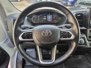 Toyota Proace Max Professional Plus 85kW