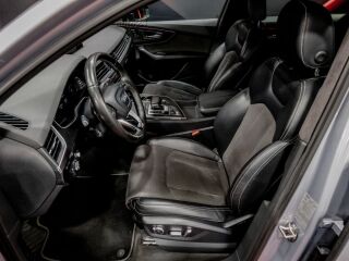 Audi Q7 S-Line plus 3.0 200kW