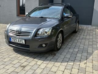 Toyota Avensis 2.0 108kW
