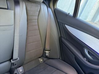 Mercedes-Benz E 300 de AMG line 2.0 143kW