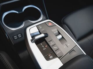 BMW X1 sDrive18i x-Line 1.5 100кВ