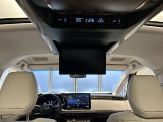 Lexus LM 350h Executive 2.5 140кВ