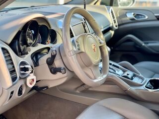 Porsche Cayenne 3.0 180кВ