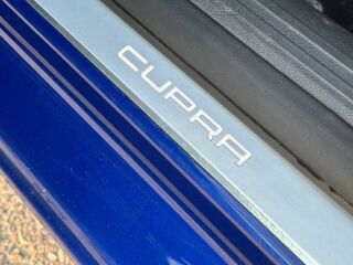 SEAT Leon ST Cupra 300 4Drive 2.0 221kW