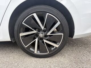 Skoda Octavia Elegance Plug-in Hybrid 1.4 110kW